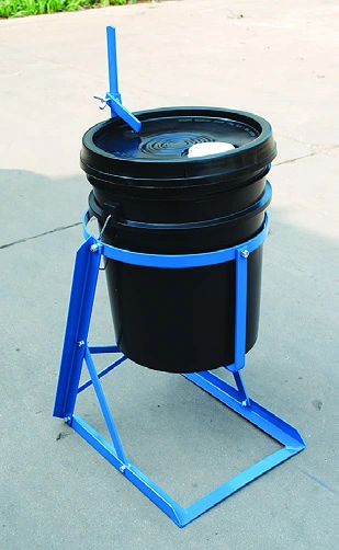 Manual Pail Tippers catalog equipment view