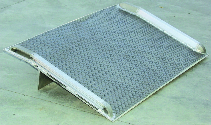 Aluminum Truck Dockboards (Welded Aluminum Curbs) catalog equipment view
